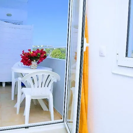Mastorakis